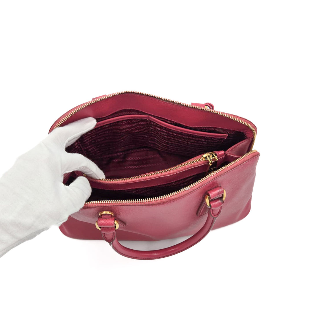 Prada Saffiano Medium Promenade Tote Bag