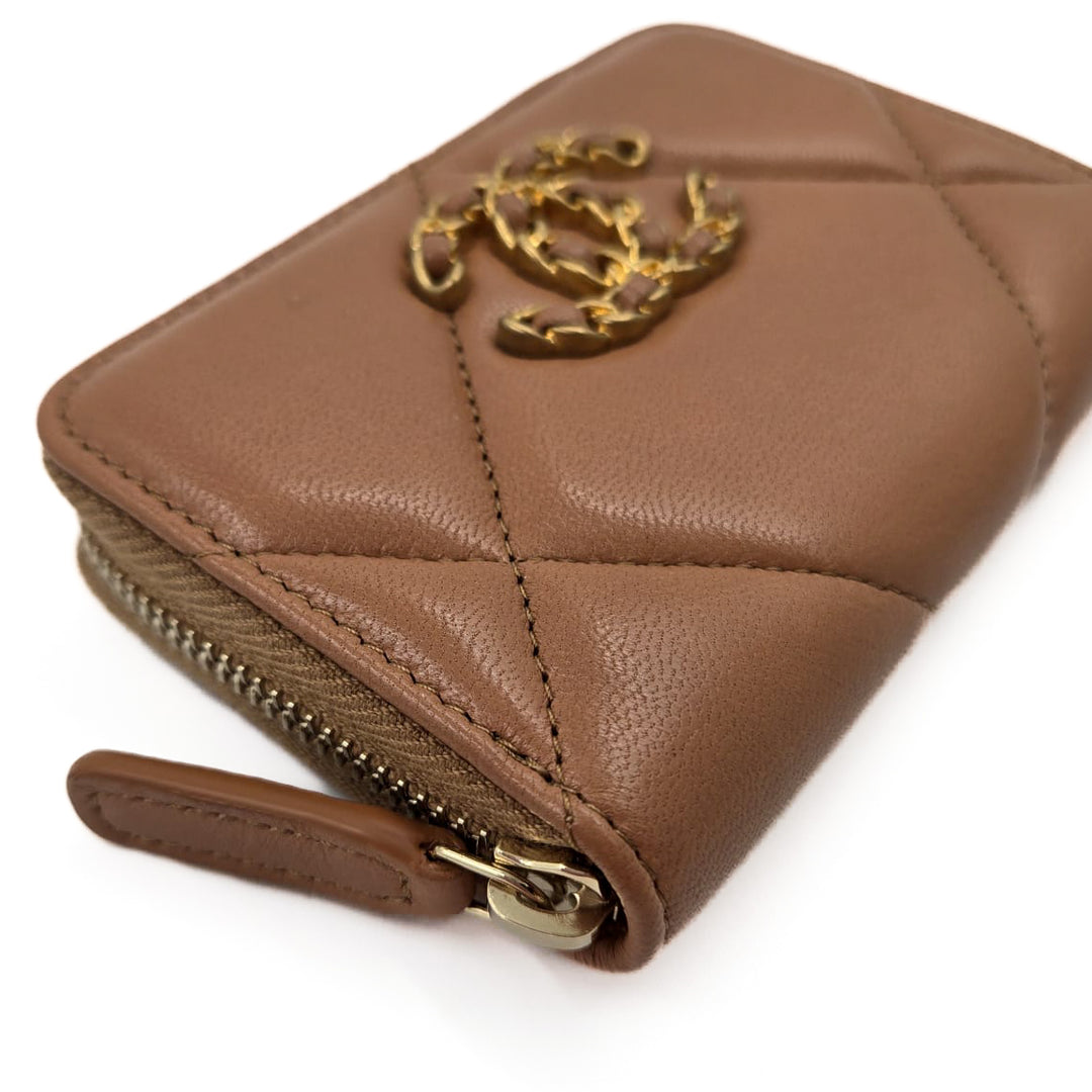 Chanel 19 Zipper Coin Holder