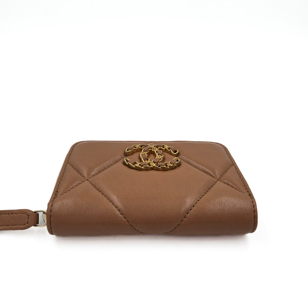 Chanel 19 Zipper Coin Holder