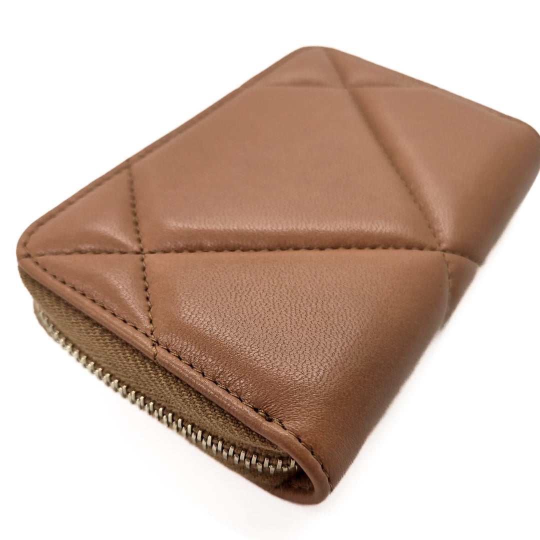 Chanel 19 Zipper Coin Holder