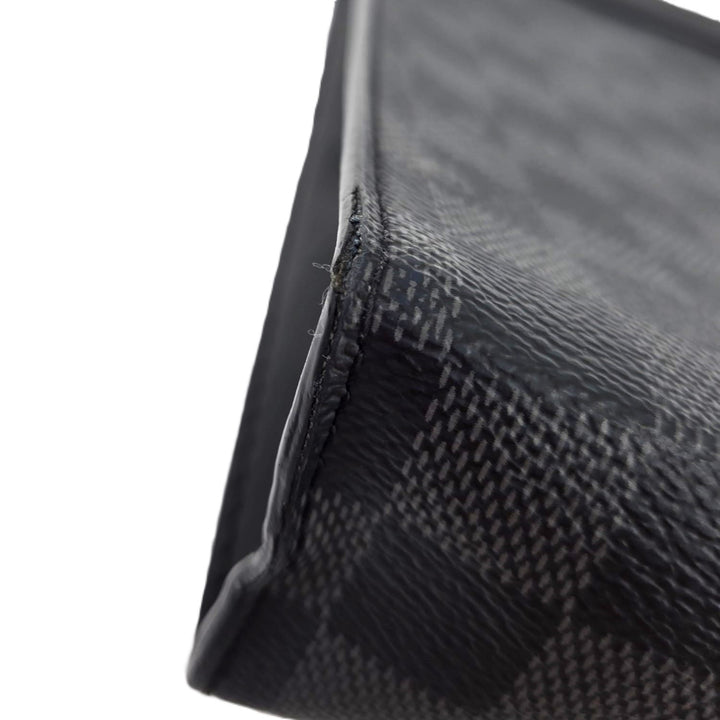 Louis Vuitton Pochette Voyage MM