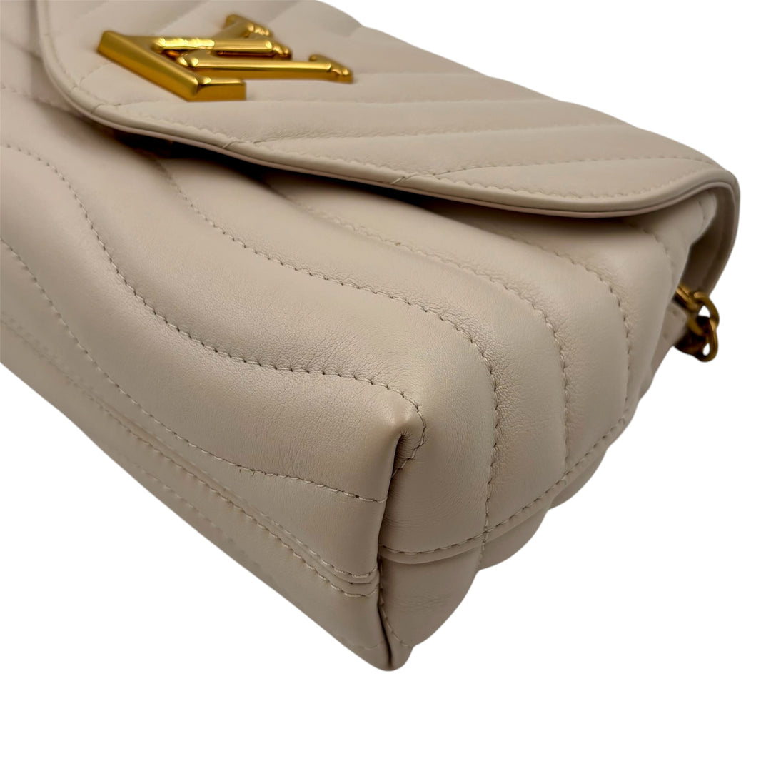 Louis Vuitton New Wave MM