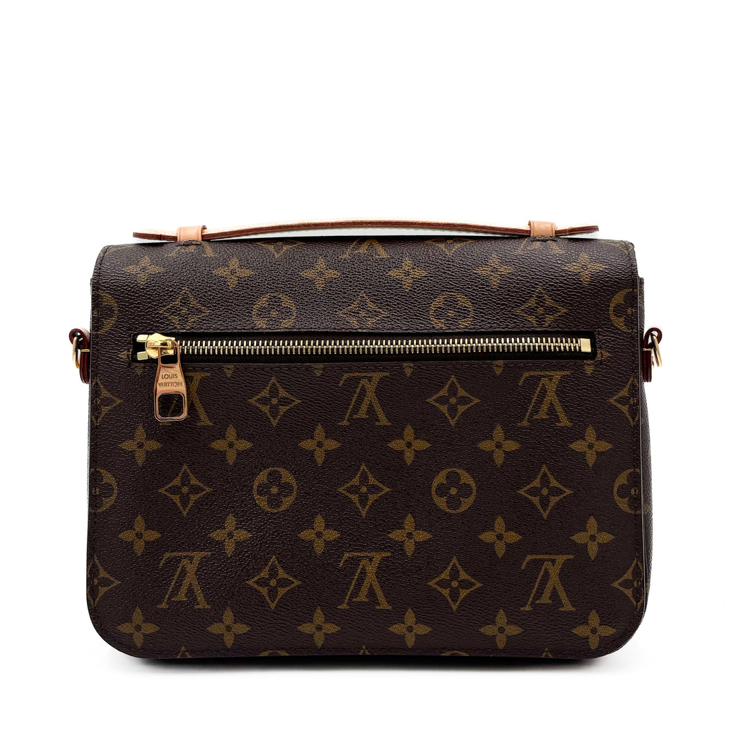 Louis Vuitton Pochette Métis