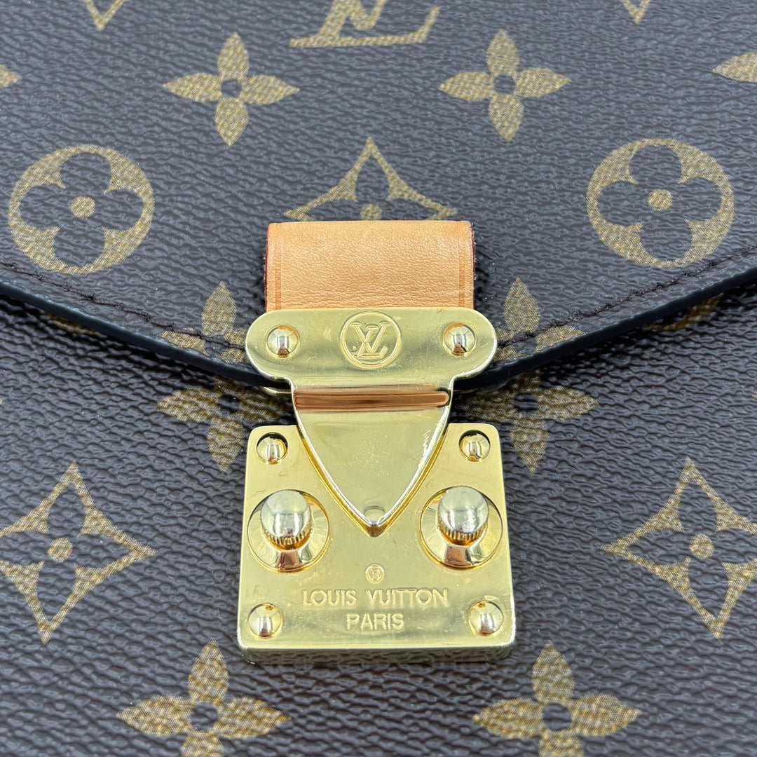 Louis Vuitton Pochette Métis