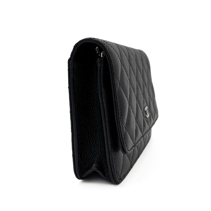 Chanel Caviar Classic Wallet on Chain