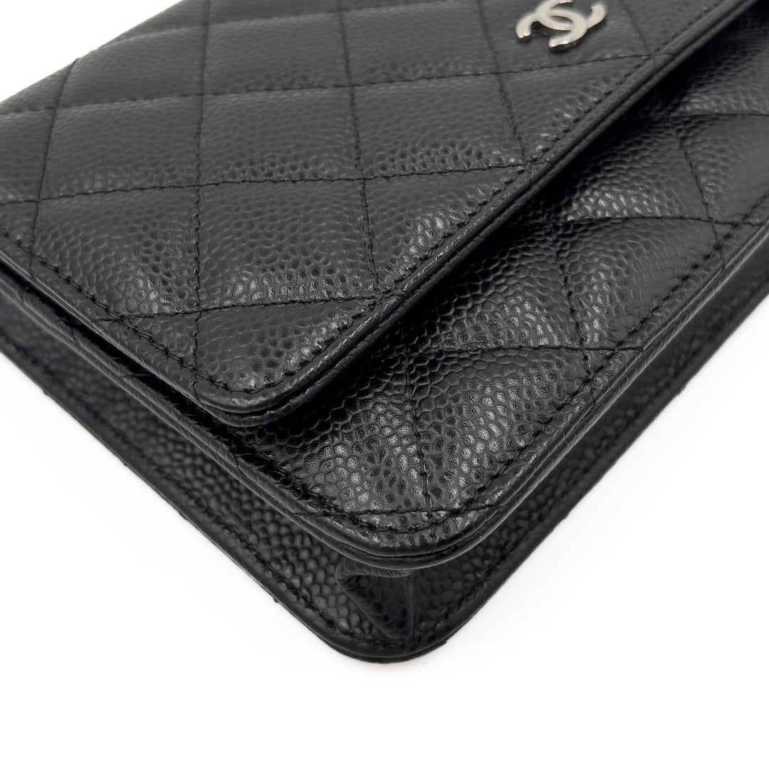 Chanel Caviar Classic Wallet on Chain