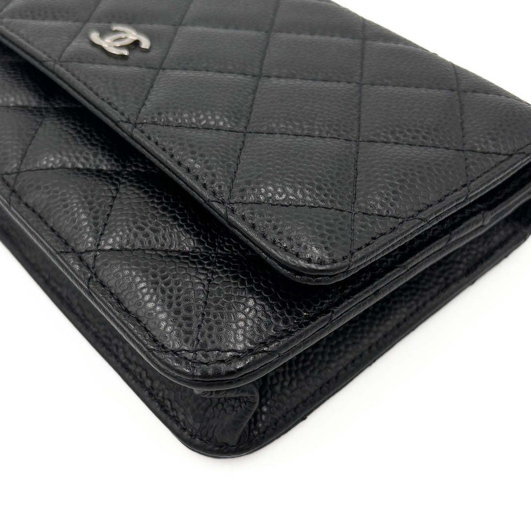 Chanel Caviar Classic Wallet on Chain