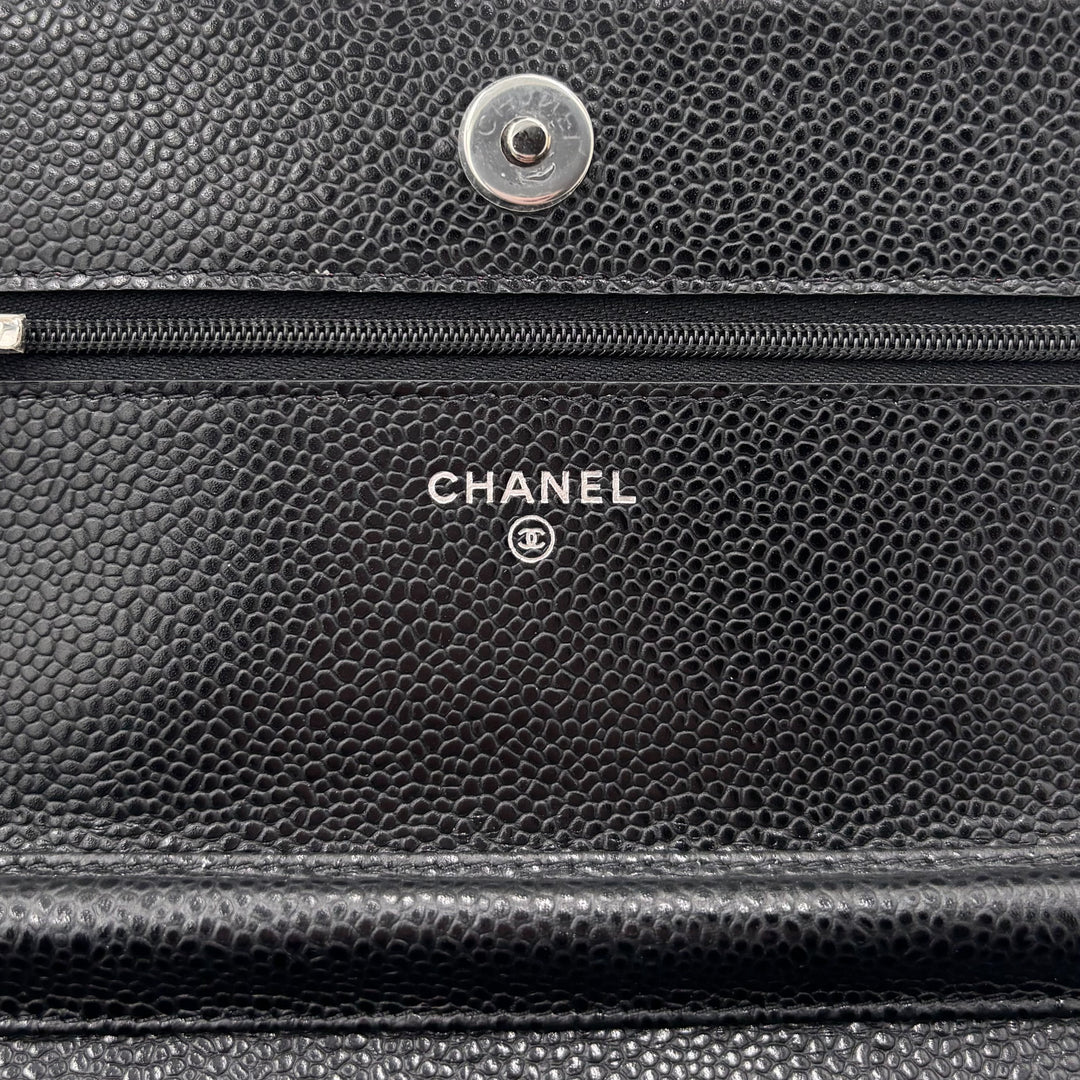 Chanel Caviar Classic Wallet on Chain