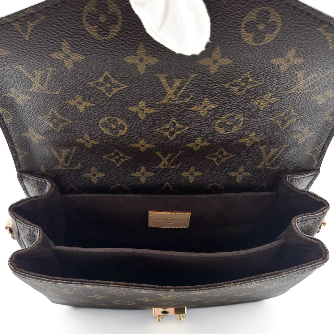Louis Vuitton Pochette Métis
