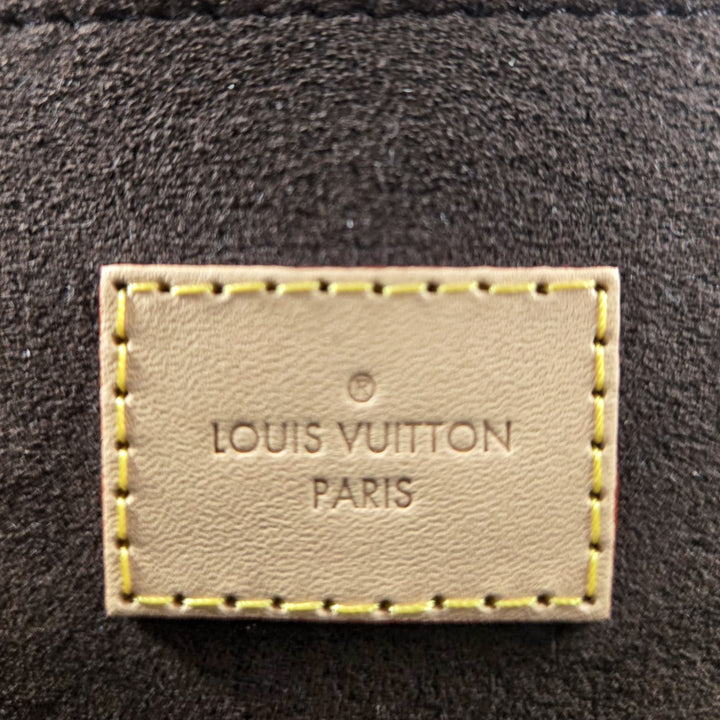 Louis Vuitton Pochette Métis