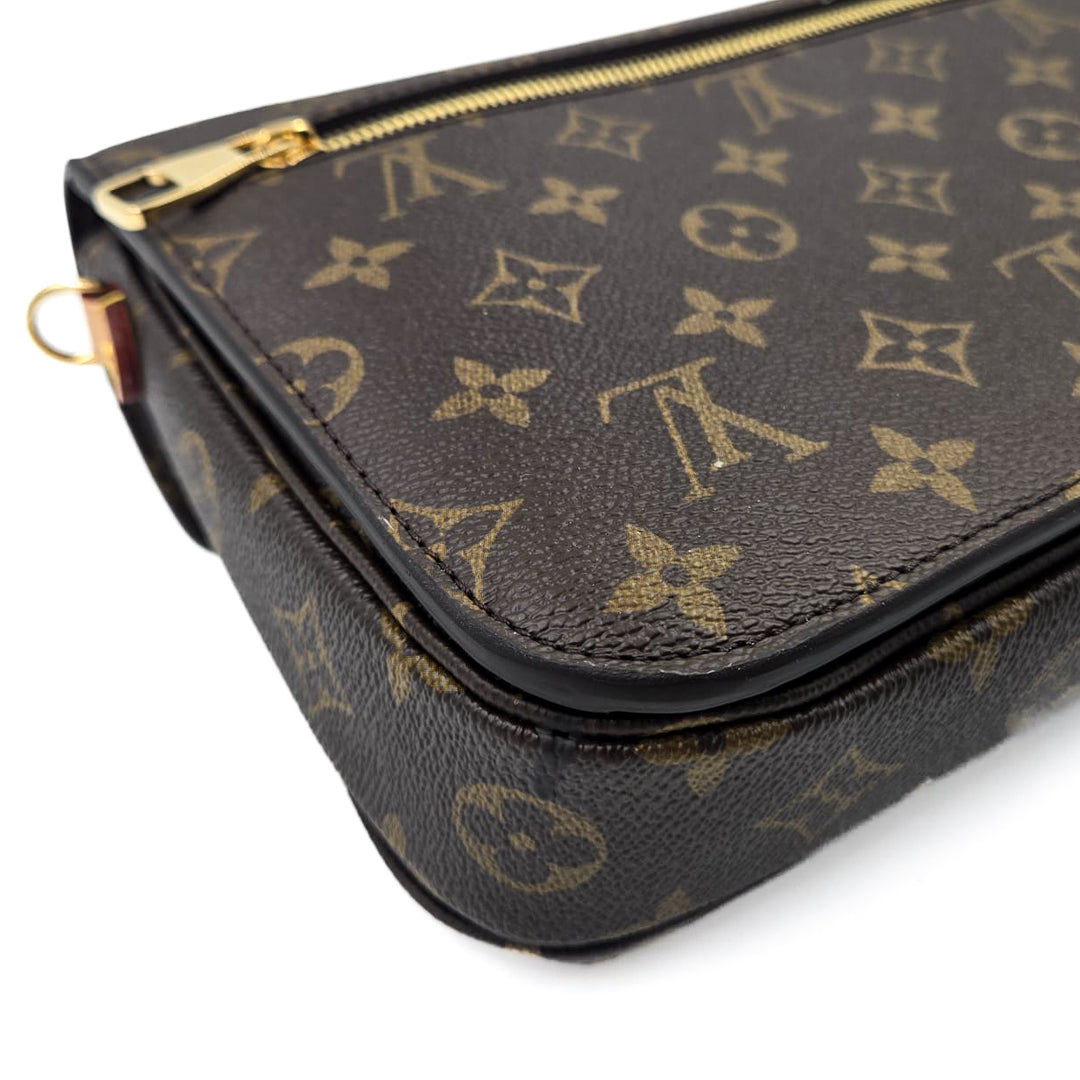 Louis Vuitton Pochette Métis