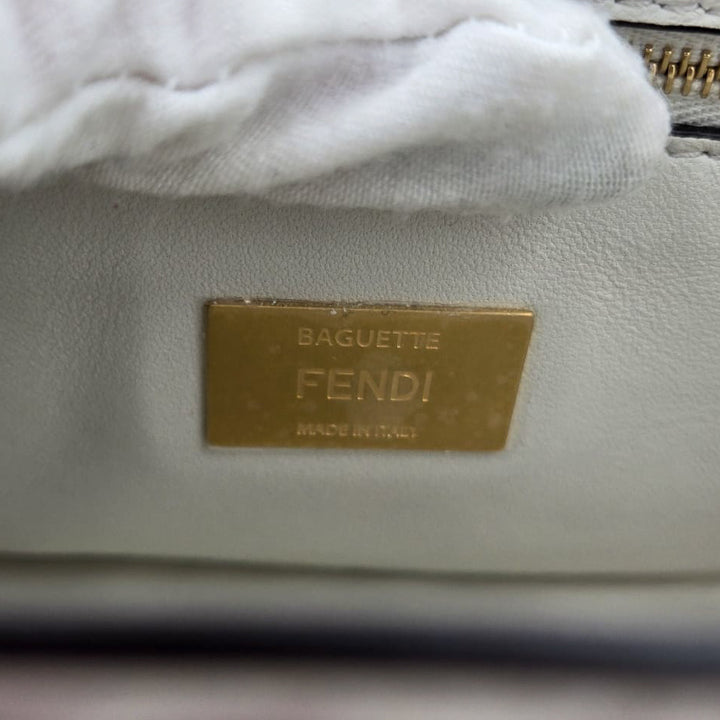 Fendi Midi Chain Baguette Chain